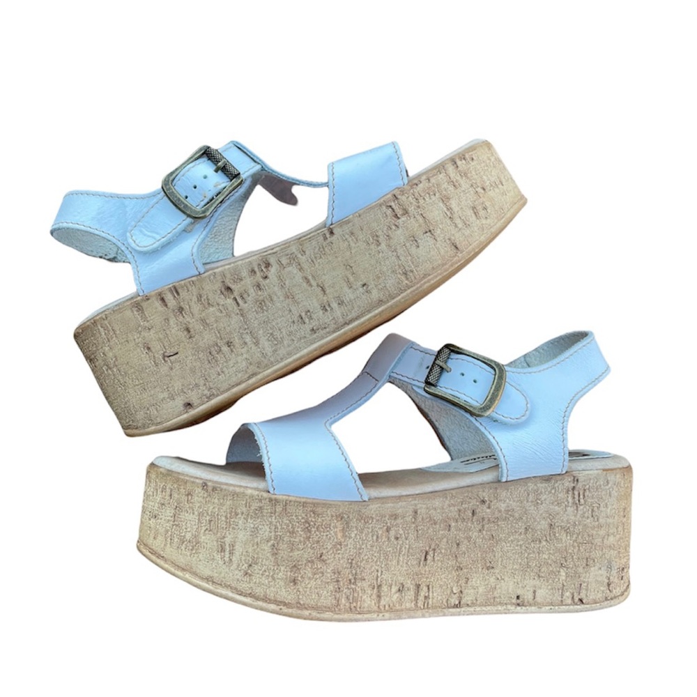 SBICCA Vintage Collection Platform Sandals 🤍